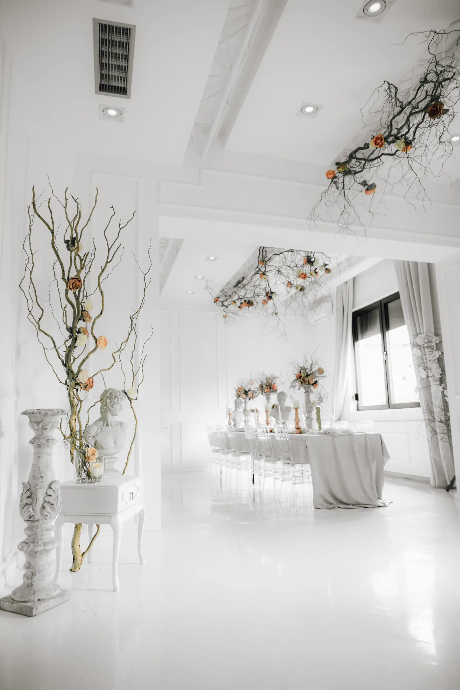 Blackberry Event Centar je prostor za odrzavanje privatnih i korporativnih zabava, organizaciju seminara, predavanja, izlozbi, promocija, prezentacija proizvoda, fotosutinga